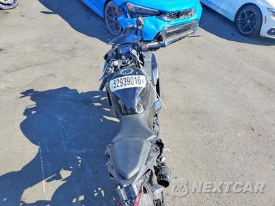 Zdjęcie 6 z 9 samochodu: 2024 KAWASAKI EX500 H VIN:ML5EXGH16RDA22787 - miniatura