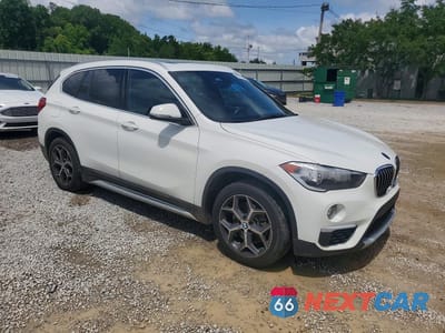 Czwarte zdjęcie samochodu z boku: 2018 BMW X1 SDRIVE28I VIN:WBXHU7C31J5L07738 - miniatura