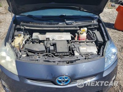 Zdjęcie 11 z 12 samochodu: 2011 TOYOTA PRIUS TWO VIN:JTDKN3DU5B5304469 - miniatura