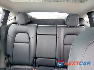 Zdjęcie 10 z 14 samochodu: 2021 TESLA MODEL Y VIN:5YJYGDEE6MF143827 - miniatura