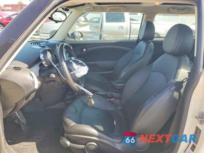 Zdjęcie 7 z 12 samochodu: 2013 MINI COOPER VIN:WMWSU3C55DT686026 - miniatura