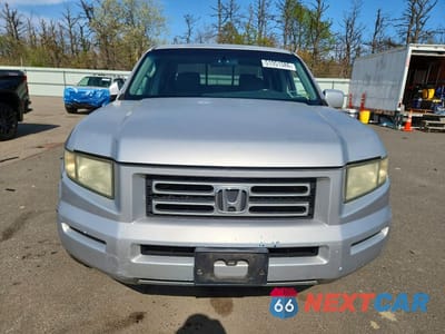 Piąte zdjęcie samochodu w środku: 2006 HONDA RIDGELINE RTL VIN:2HJYK16536H574789 - miniatura