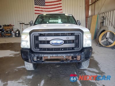 Piąte zdjęcie samochodu w środku: 2011 FORD F350 SUPER DUTY VIN:1FT7X3B65BEA47298 - miniatura