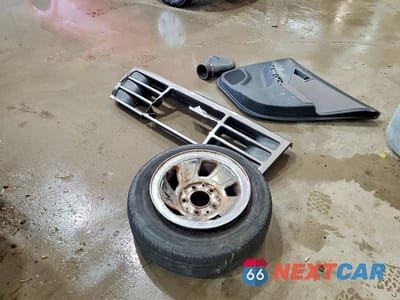 Zdjęcie 12 z 13 samochodu: 1992 FORD F150 VIN:1FTDF15Y0NNA04483 - miniatura