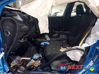 Zdjęcie 7 z 12 samochodu: 2022 TOYOTA PRIUS LE AWD-E VIN:JTDL9MFU0N3040590 - miniatura