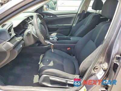 Zdjęcie 7 z 12 samochodu: 2019 HONDA CIVIC LX VIN:19XFC2F65KE008212 - miniatura