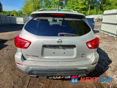 Zdjęcie 6 z 13 samochodu: 2018 NISSAN PATHFINDER SV VIN:5N1DR2MM4JC606459 - miniatura
