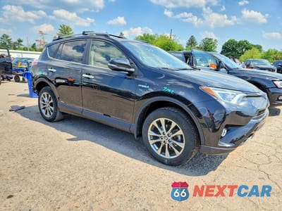 Czwarte zdjęcie samochodu z boku: 2018 TOYOTA RAV4 HV LIMITED VIN:JTMDJREVXJD228248 - miniatura