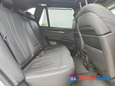 Zdjęcie 11 z 13 samochodu: 2015 BMW X5 XDRIVE50I VIN:5UXKR6C58F0J75175 - miniatura