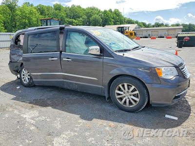 Czwarte zdjęcie samochodu z boku: 2016 CHRYSLER TOWN & COUNTRY LIMITED PLATINUM VIN:2C4RC1GG6GR159998 - miniatura