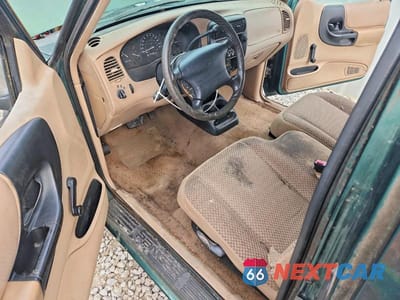 Zdjęcie 8 z 12 samochodu: 1999 FORD RANGER SUPER CAB VIN:1FTYR14V2XPB54747 - miniatura