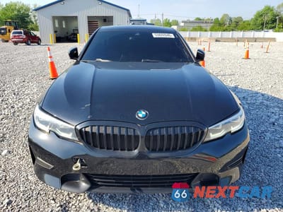Piąte zdjęcie samochodu w środku: 2022 BMW 330XI VIN:3MW5R7J02N8C25615 - miniatura