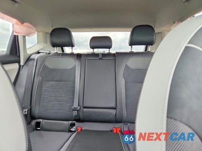 Zdjęcie 10 z 14 samochodu: 2025 VOLKSWAGEN TAOS SE VIN:3VVSC7B23SM053106 - miniatura