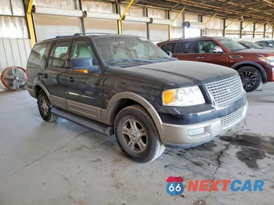 Czwarte zdjęcie samochodu z boku: 2003 FORD EXPEDITION EDDIE BAUER VIN:1FMFU17L93LA76948 - miniatura