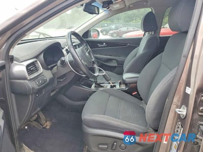 Zdjęcie 7 z 13 samochodu: 2019 KIA SORENTO LX VIN:5XYPGDA33KG436607 - miniatura