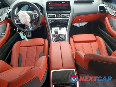 Zdjęcie 8 z 12 samochodu: 2025 BMW M8 VIN:WBSGV0C05SCW14242 - miniatura