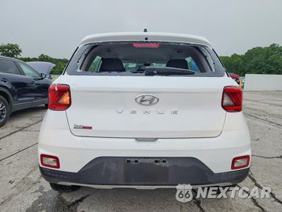 Zdjęcie 6 z 13 samochodu: 2021 HYUNDAI VENUE SEL VIN:KMHRC8A30MU070985 - miniatura