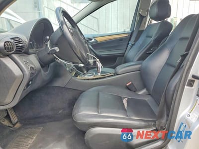 Zdjęcie 7 z 12 samochodu: 2007 MERCEDES-BENZ C 230 VIN:WDBRF52H87F874043 - miniatura