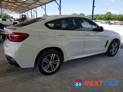 Trzecie zdjęcie samochodu z tyłu: 2018 BMW X6 SDRIVE35I VIN:5UXKU0C53J0G80953 - miniatura
