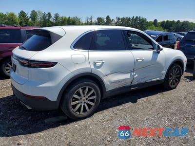 Trzecie zdjęcie samochodu z tyłu: 2019 PORSCHE CAYENNE VIN:WP1AA2AY9KDA06830 - miniatura