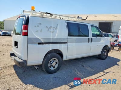 Trzecie zdjęcie samochodu z tyłu: 2011 CHEVROLET EXPRESS G2500 LT VIN:1GCWGFCA9B1177107 - miniatura