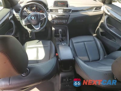 Zdjęcie 8 z 13 samochodu: 2019 BMW X1 SDRIVE28I VIN:WBXHU7C50K3H46642 - miniatura