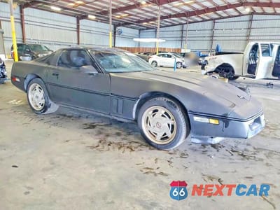 Czwarte zdjęcie samochodu z boku: 1989 CHEVROLET CORVETTE VIN:1G1YY2189K5107266 - miniatura
