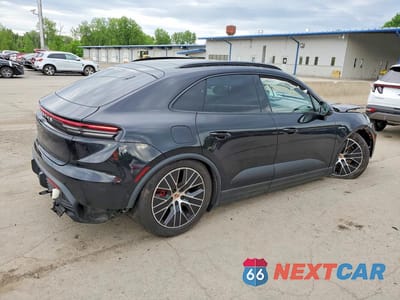 Trzecie zdjęcie samochodu z tyłu: 2025 PORSCHE MACAN 4S VIN:WP1AB2XA9SL153661 - miniatura