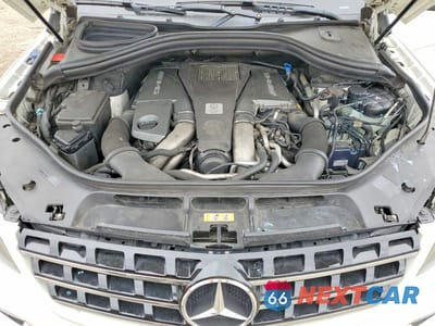 Zdjęcie 12 z 13 samochodu: 2013 MERCEDES-BENZ ML 63 AMG VIN:4JGDA7EB4DA176417 - miniatura