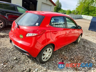 Trzecie zdjęcie samochodu z tyłu: 2012 MAZDA MAZDA2 VIN:JM1DE1KYXC0141559 - miniatura