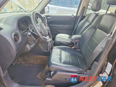 Zdjęcie 7 z 12 samochodu: 2016 JEEP PATRIOT LATITUDE VIN:1C4NJRFBXGD696790 - miniatura