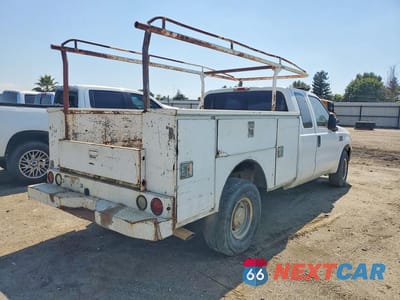 Trzecie zdjęcie samochodu z tyłu: 1999 FORD F250 SUPER DUTY VIN:1FTNX20F7XEE73327 - miniatura