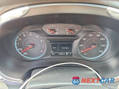 Zdjęcie 9 z 12 samochodu: 2018 CHEVROLET MALIBU LT VIN:1G1ZD5ST9JF154245 - miniatura