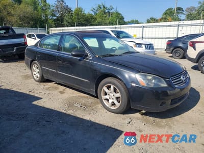 Czwarte zdjęcie samochodu z boku: 2005 NISSAN ALTIMA 3.5 SE VIN:1N4BL11D15C359845 - miniatura