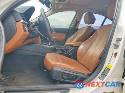 Zdjęcie 7 z 12 samochodu: 2013 BMW 328 XI VIN:WBA3B3C5XDF539614 - miniatura