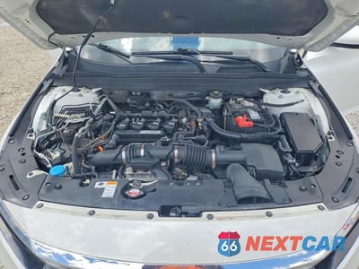 Zdjęcie 11 z 12 samochodu: 2018 HONDA ACCORD EX VIN:1HGCV1F41JA042284 - miniatura