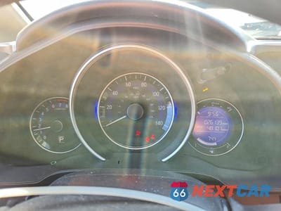 Zdjęcie 9 z 12 samochodu: 2019 HONDA FIT LX VIN:3HGGK5H45KM727665 - miniatura
