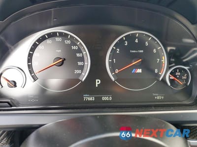 Zdjęcie 9 z 12 samochodu: 2014 BMW M6 VIN:WBSLX9C58ED160219 - miniatura