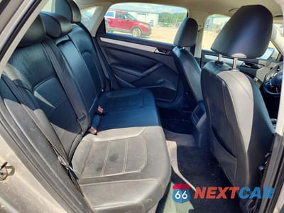 Zdjęcie 10 z 12 samochodu: 2012 VOLKSWAGEN PASSAT SE VIN:1VWBP7A37CC089569 - miniatura