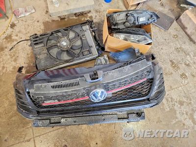 Zdjęcie 12 z 13 samochodu: 2015 VOLKSWAGEN GTI VIN:3VW5T7AU6FM000482 - miniatura