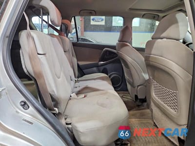 Zdjęcie 11 z 13 samochodu: 2006 TOYOTA RAV4 LIMITED VIN:JTMBK31V265011298 - miniatura