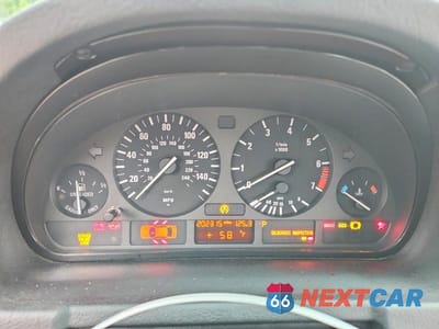 Zdjęcie 9 z 13 samochodu: 2001 BMW X5 3.0I VIN:WBAFA53561LM76035 - miniatura