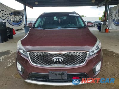 Piąte zdjęcie samochodu w środku: 2016 KIA SORENTO SX V6 VIN:5XYPKDA50GG121383 - miniatura