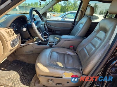 Zdjęcie 7 z 12 samochodu: 2004 FORD EXPLORER XLT VIN:1FMDU73E64ZB42971 - miniatura