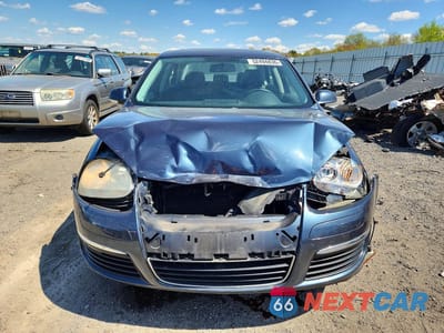 Piąte zdjęcie samochodu w środku: 2009 VOLKSWAGEN JETTA SE VIN:3VWRZ71K79M076960 - miniatura