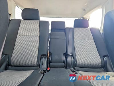 Zdjęcie 10 z 13 samochodu: 2021 TOYOTA 4RUNNER SR5 VIN:JTEMU5JR1M5938254 - miniatura