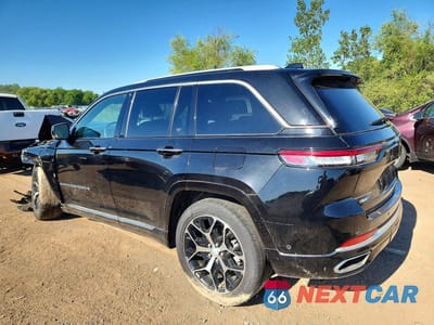 Drugie zdjęcie samochodu z przodu: 2023 JEEP GRAND CHEROKEE SUMMIT 4XE VIN:1C4RJYE62P8792020 - miniatura