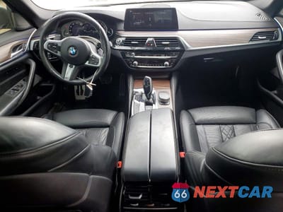 Zdjęcie 8 z 13 samochodu: 2019 BMW M550XI VIN:WBAJB9C54KB464312 - miniatura