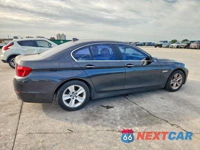 Trzecie zdjęcie samochodu z tyłu: 2012 BMW 528 I VIN:WBAXG5C57CDX06410 - miniatura