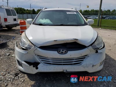 Piąte zdjęcie samochodu w środku: 2013 HYUNDAI TUCSON GLS VIN:KM8JU3AC5DU549383 - miniatura